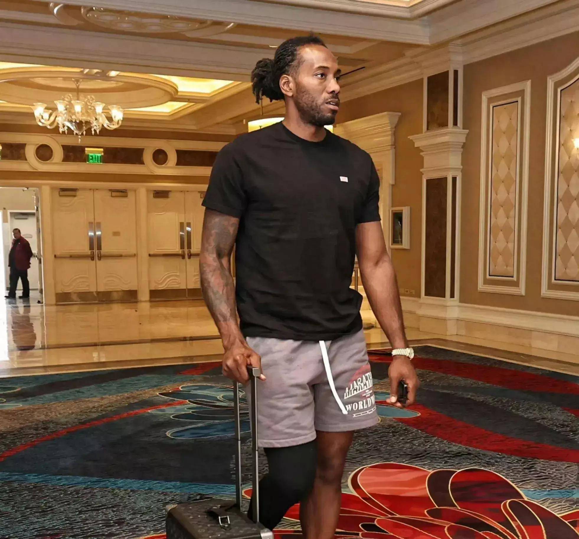 记者：于汉超正在参加B级教练培训班，下赛季将担任申花助教（记者：于汉超正参加B级教练员培训，下赛季将出任申花助教）