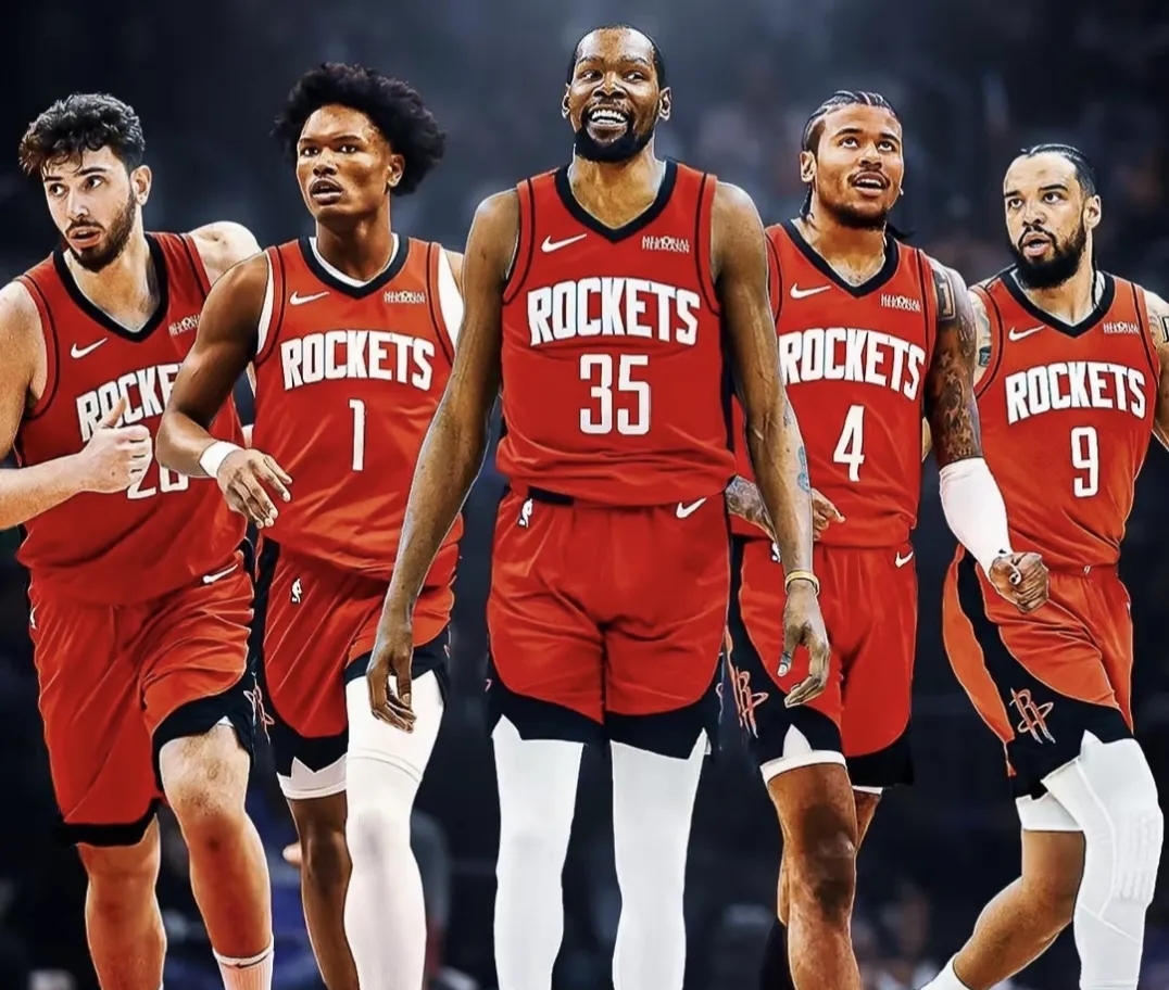 热刺官方：德拉古辛新赛季将改穿球队的3号球衣（热刺官宣：德拉古辛下赛季将身披3号战袍）